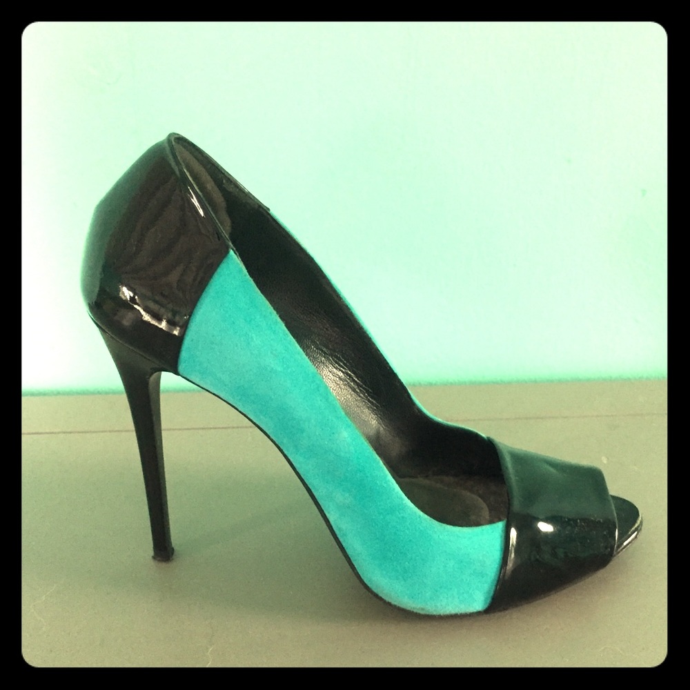 Gianmarco Lorenzi Peep-Toe Pum